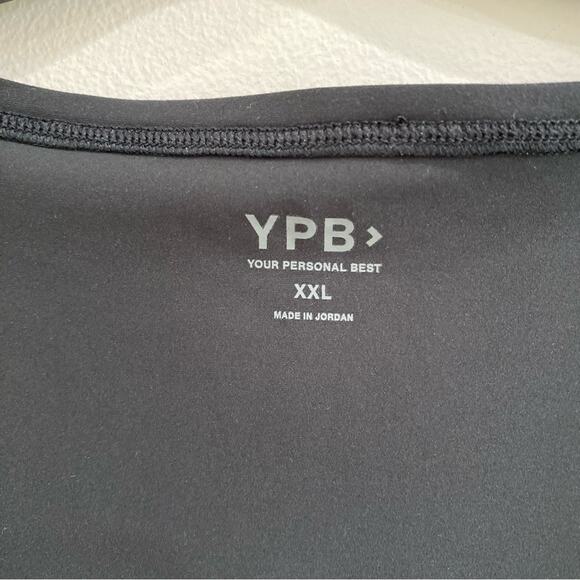 Abercrombie & Fitch YPB Sculptlux Long Sleeve Slim Squareneck Top in Black - Picture 5 of 7